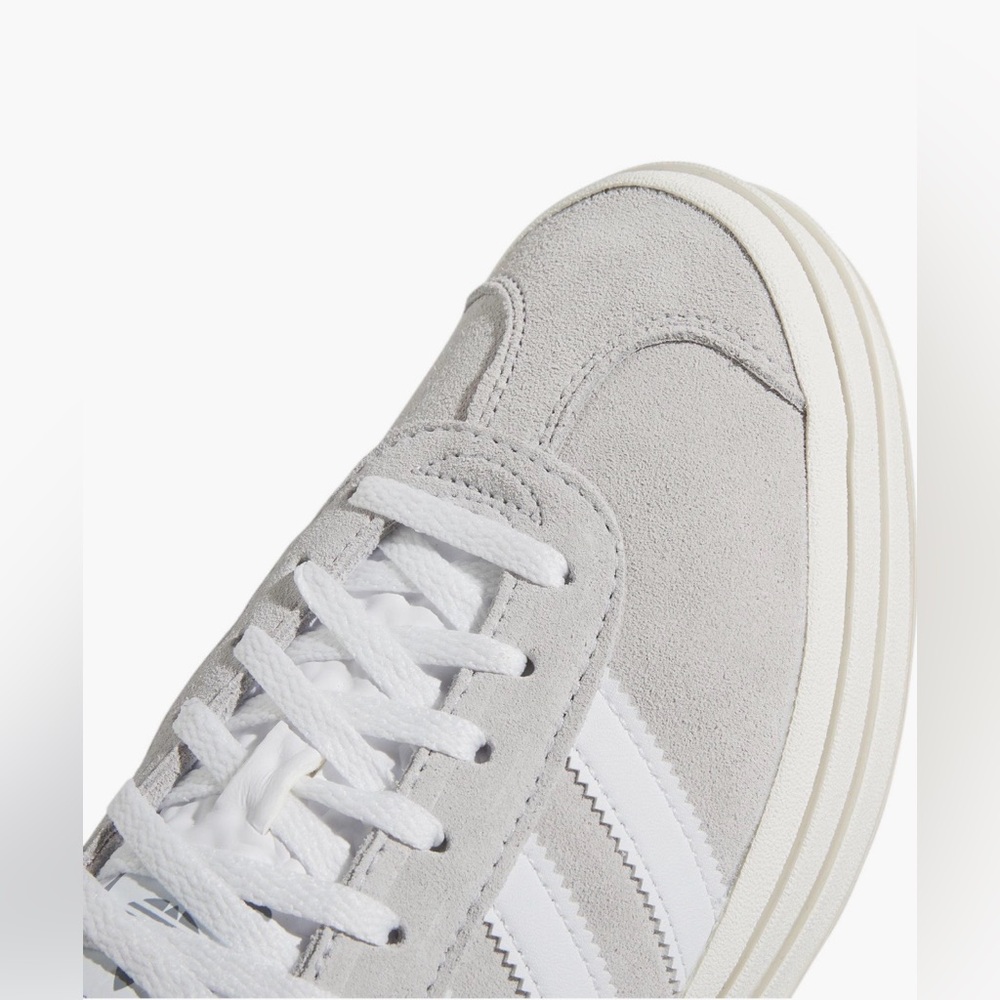 Adidas Women's Gazelle Bold Platform Sneaker in Light Gray (NWOB) - Picture 7 of 10